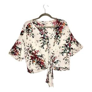 LUQ White Floral Tie Front Boho Blouse Short Sleeve Top Size Medium